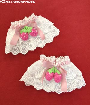 metamorphose cl lacy wristband with strawberries - pink - 2012