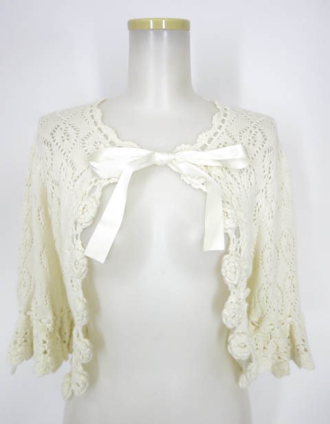 btssb bolero with flower motif - offwhite - 2005